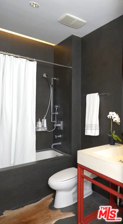 257 S Spring St, Unit PHMN