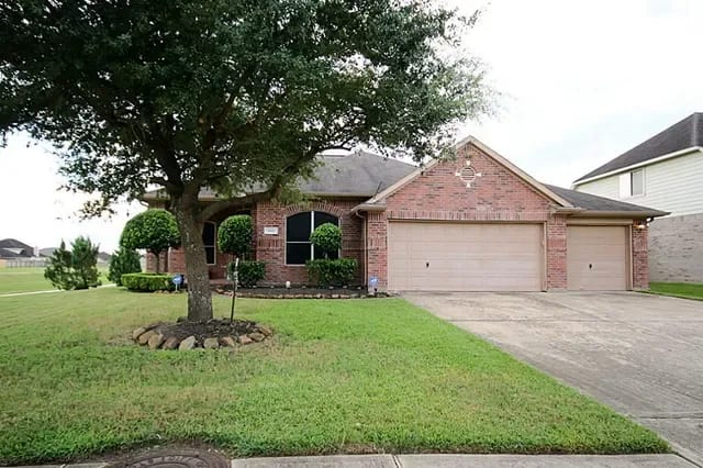 3930 E Teal Estates Cir