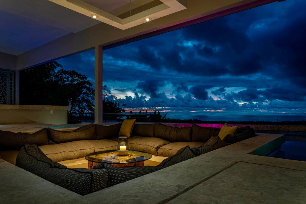 Cielo Azul Luxury Estate Home