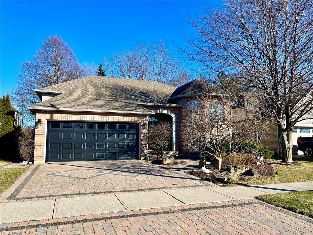 Robertson Kadwell Canada Real Estate Agents