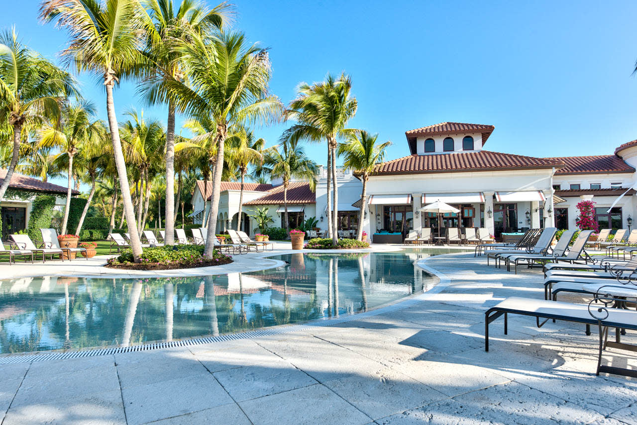 Miromar Lakes Community Guide