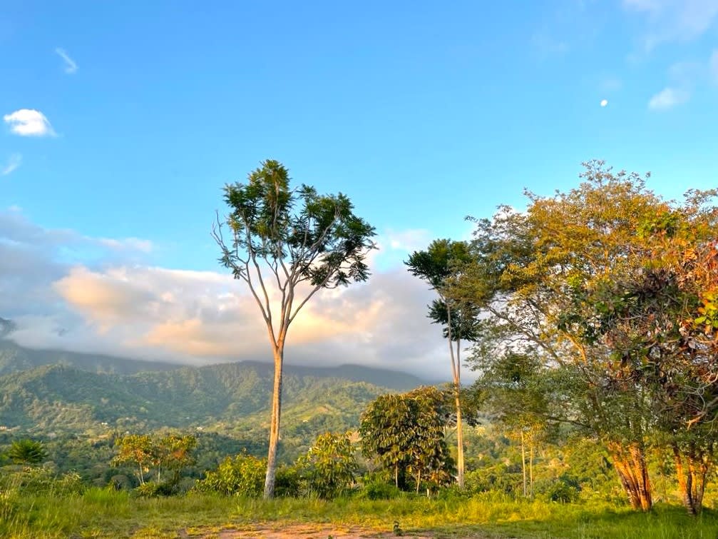 Stunning Sunset Ocean View. FInca Maranon. With Legal Water! Ojochal 