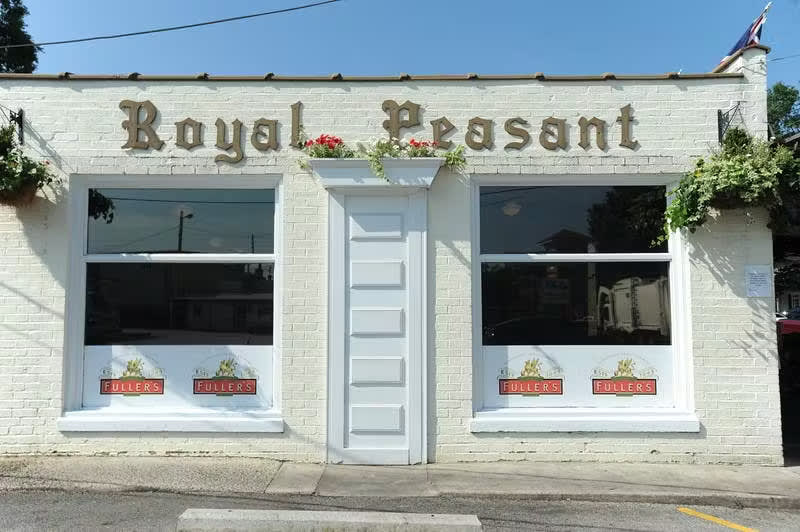 Gena Knox-Athens Real Estate Agent-The Royal Peasant