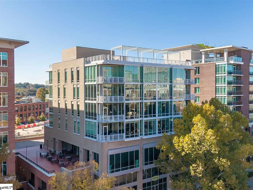 Flats at Riverplace image