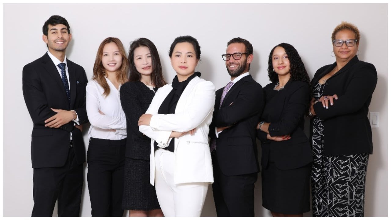 Meet The Michelle Zhao Team!