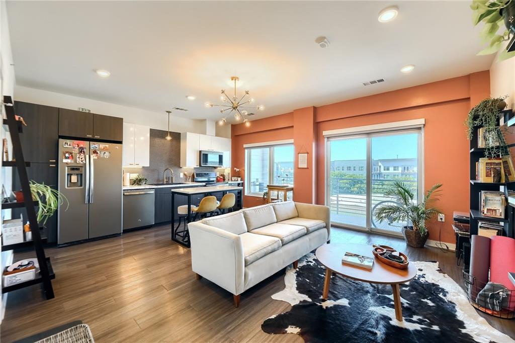 4361 S Congress Ave, #428