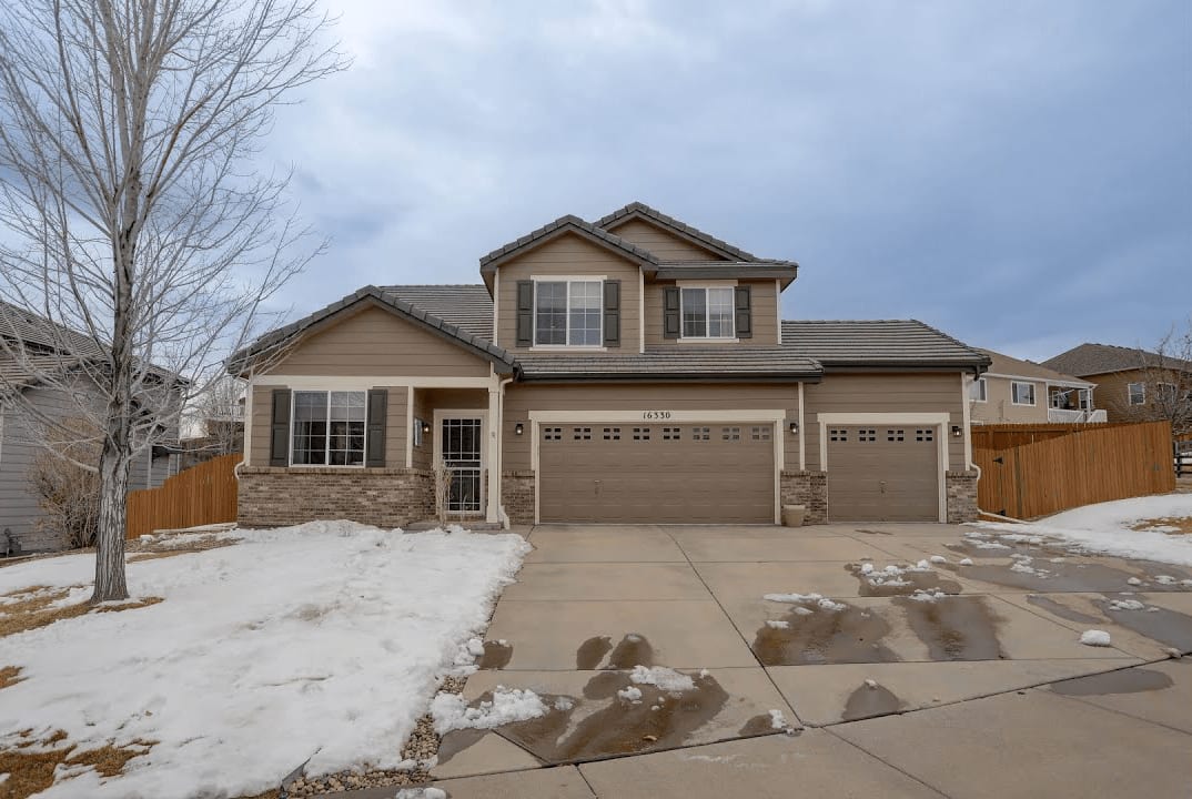 Shannon Byerly presents 16330 E Jackalope Drive Parker, CO