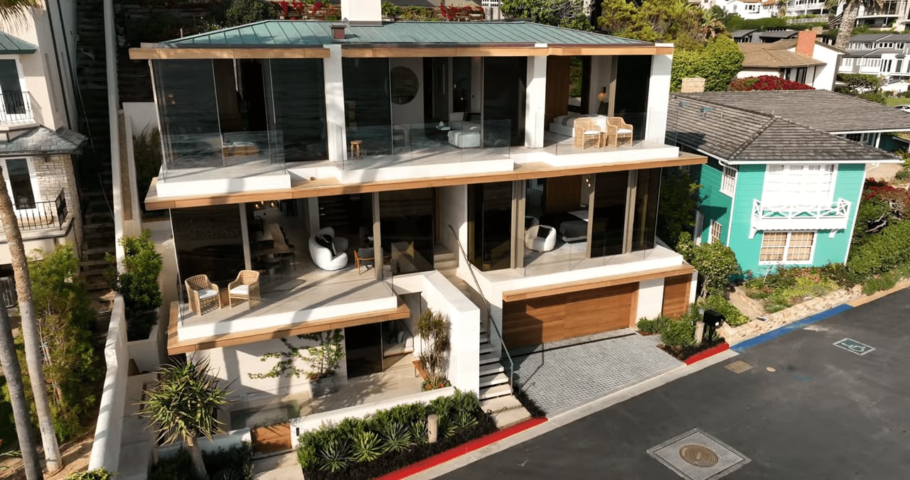 Hosted Tour With Tim Smith