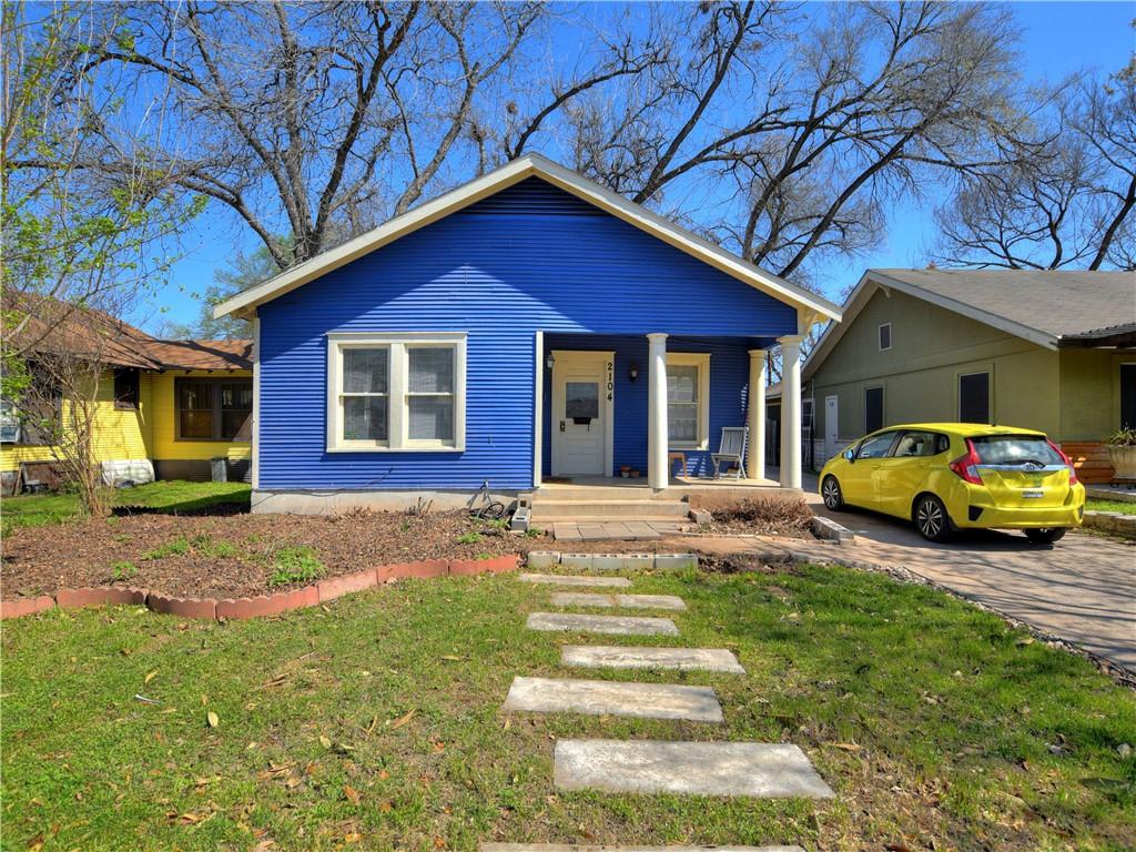 2104 E Cesar Chavez St