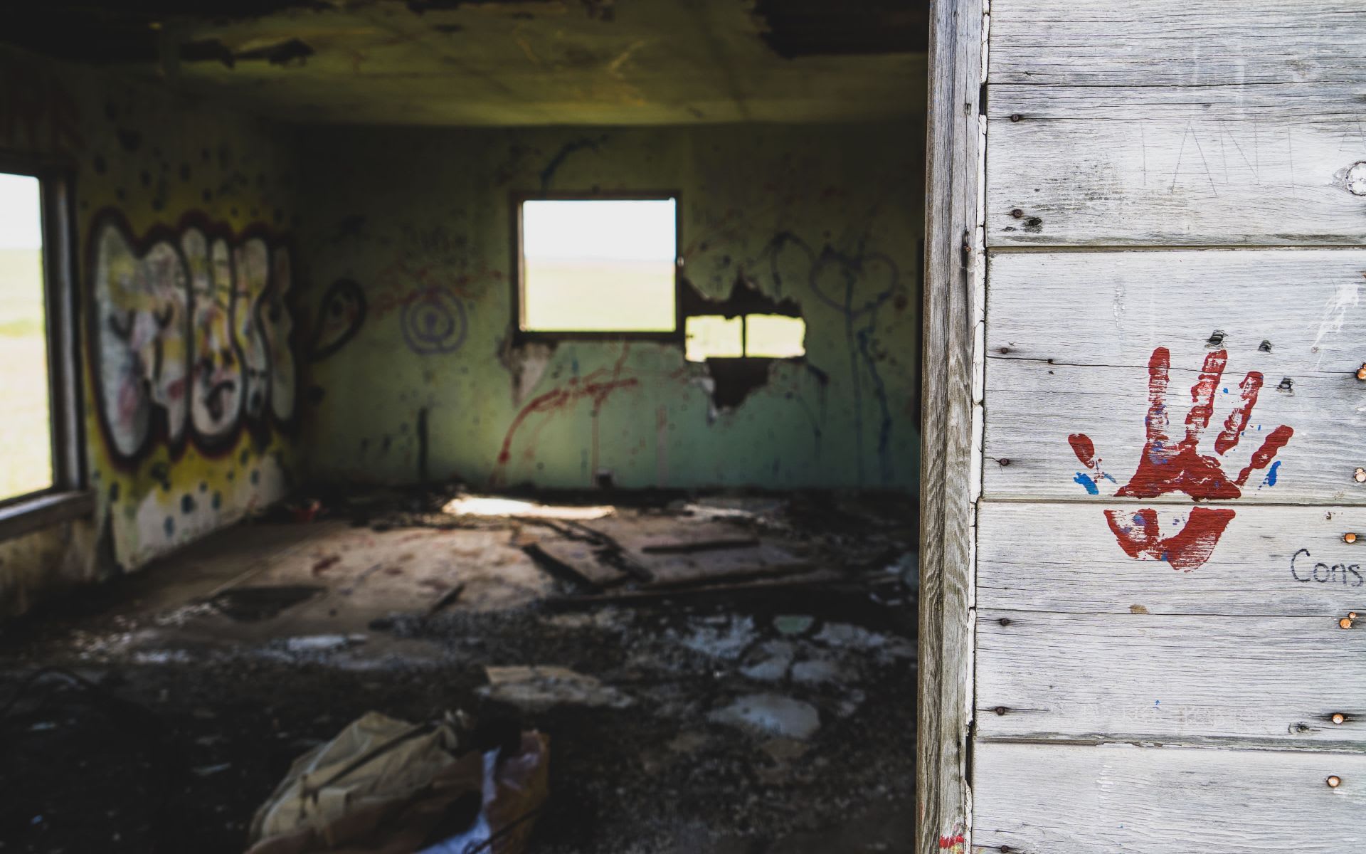 scary abandoned home attraction in San Diego