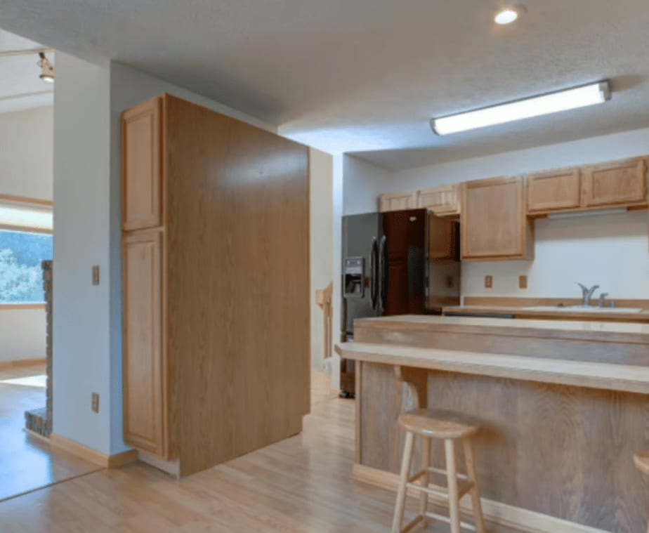2361 Yorktown Circle