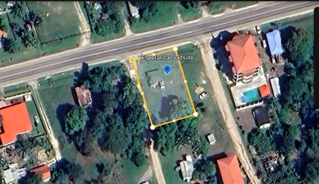 Prime Commercial Vacant Lot near the twin towns of San Ignacio and Santa Elena, Cayo District, Belize