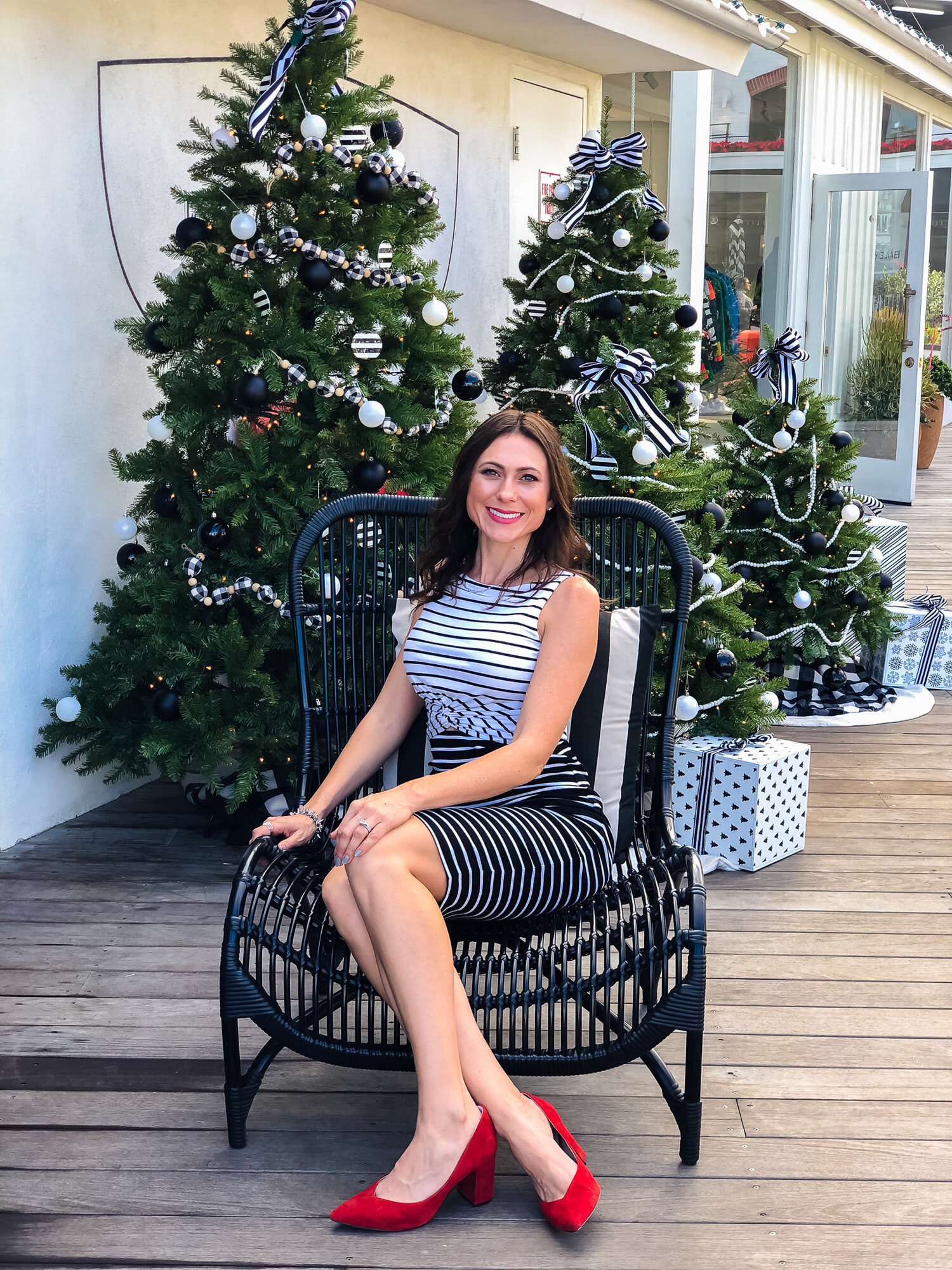 Shopping at Lido Marina Village in Newport Beach