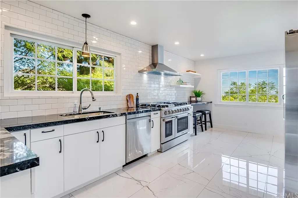 Cindy & Tiffany Kawata South Bay Real Estate Team