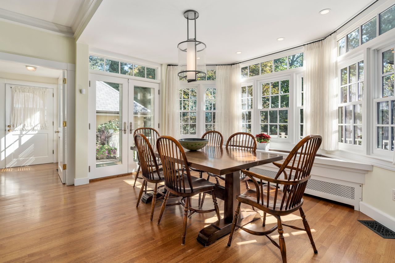 10 Appleton Street Gail Roberts, Ed Feijo & Team