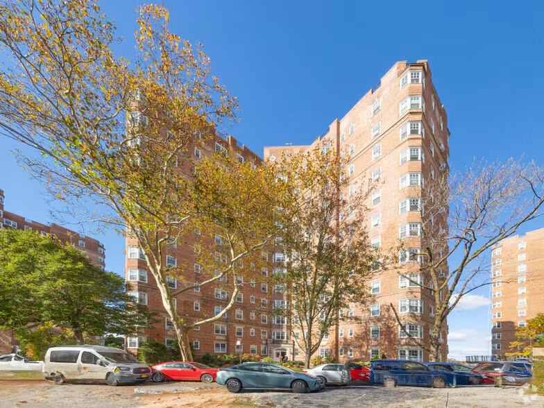 120 Cabrini Boulevard Unit: MULTI