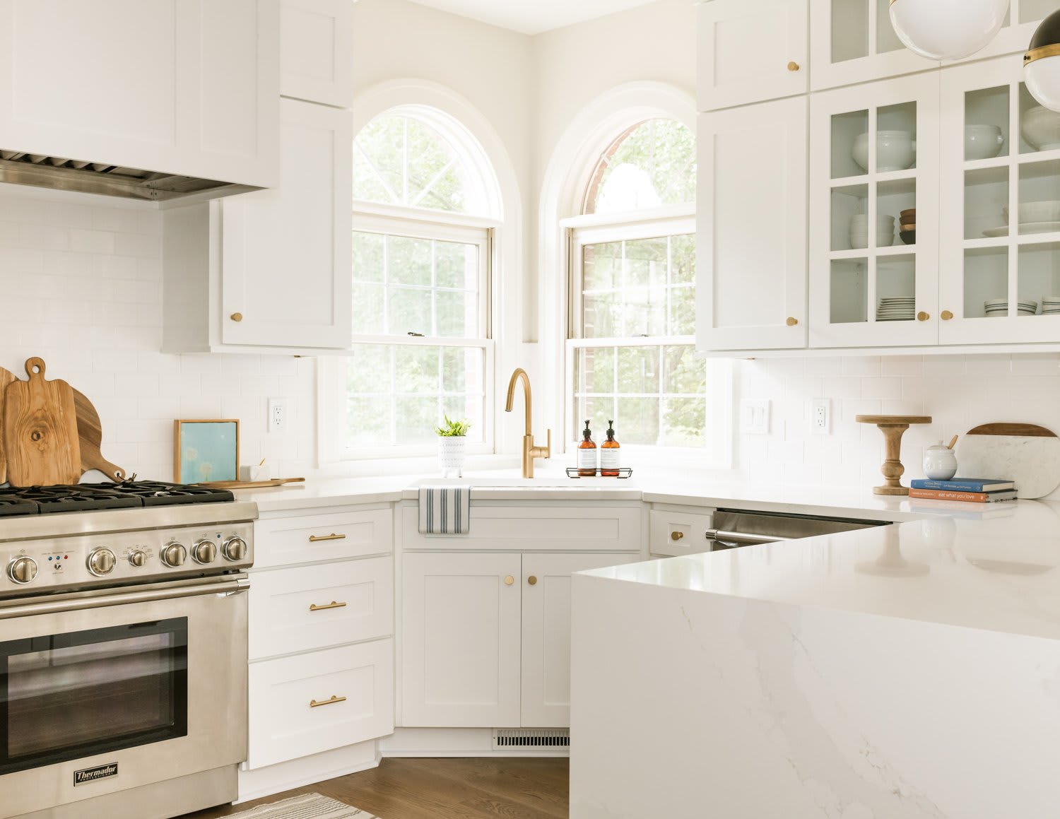 House Tour - New Traditional - NEST Magazine - Nest Realty