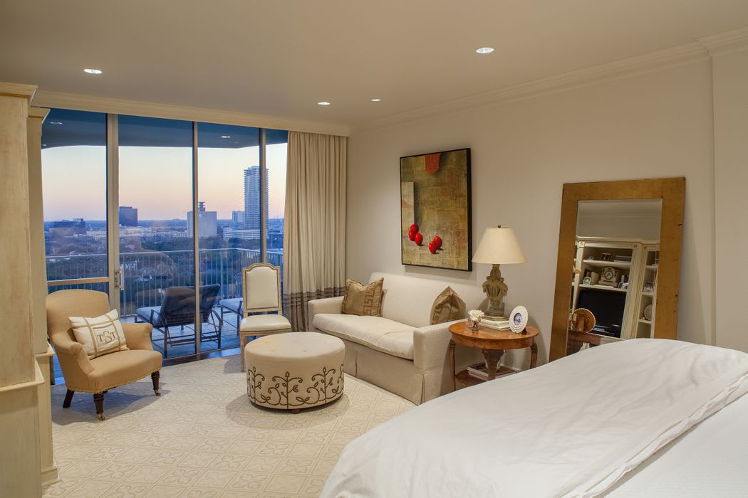 3711 San Felipe St, 14D Walter Bering Houston Real Estate Agents