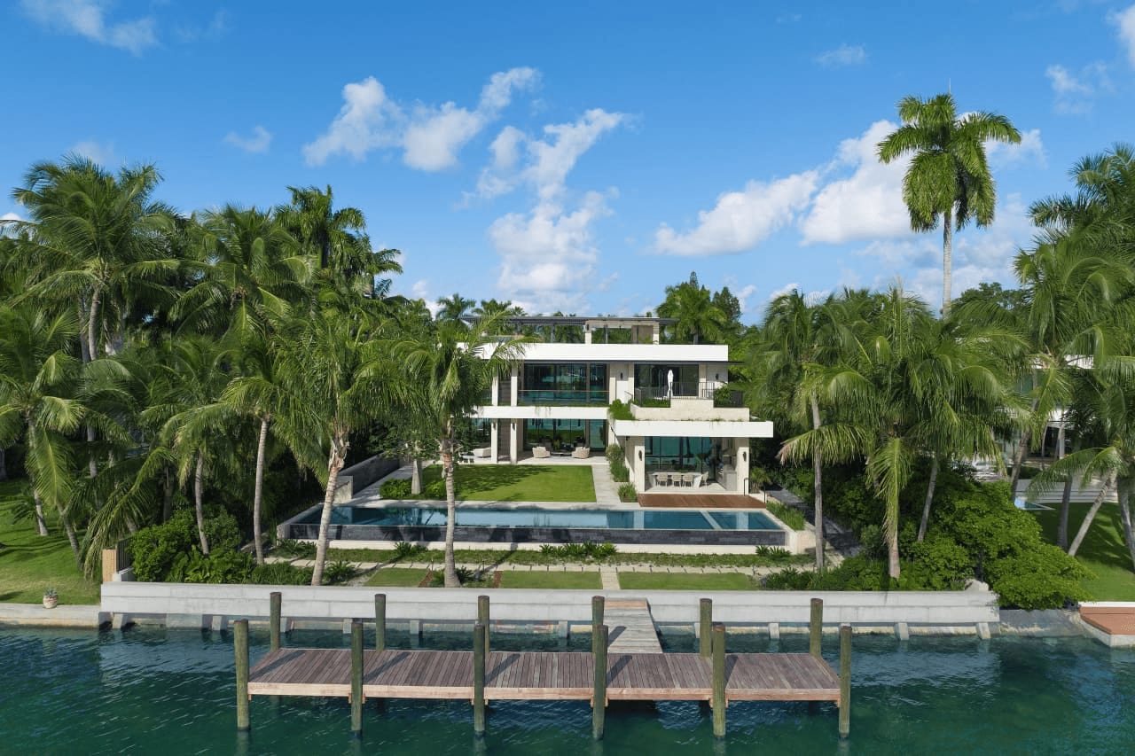 Tropical Modernist Mansion Lists in Miami Beach for 48.5 Million