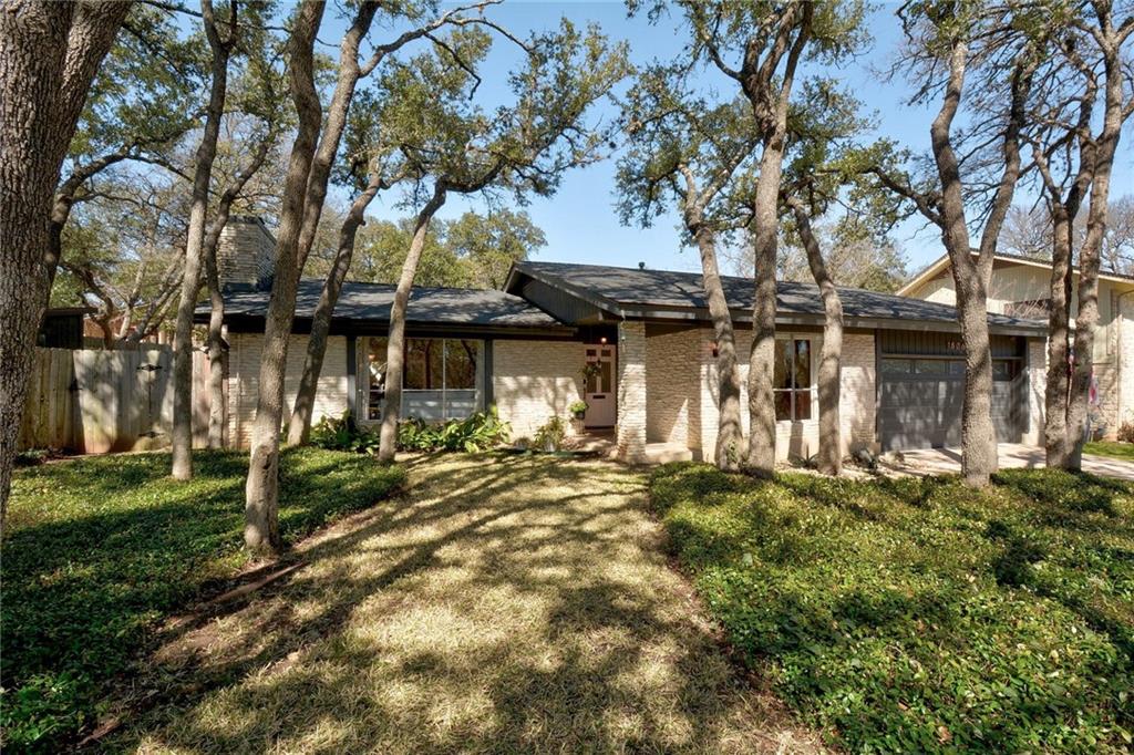 1806 Brookhaven Dr