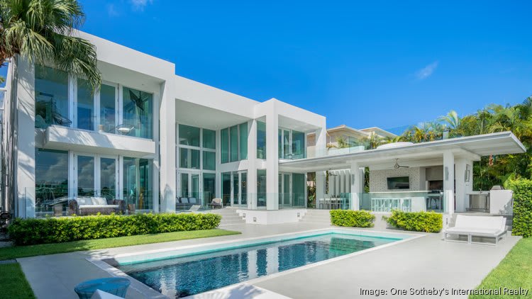 Surfside mansion sold for $15M – a 160% gain