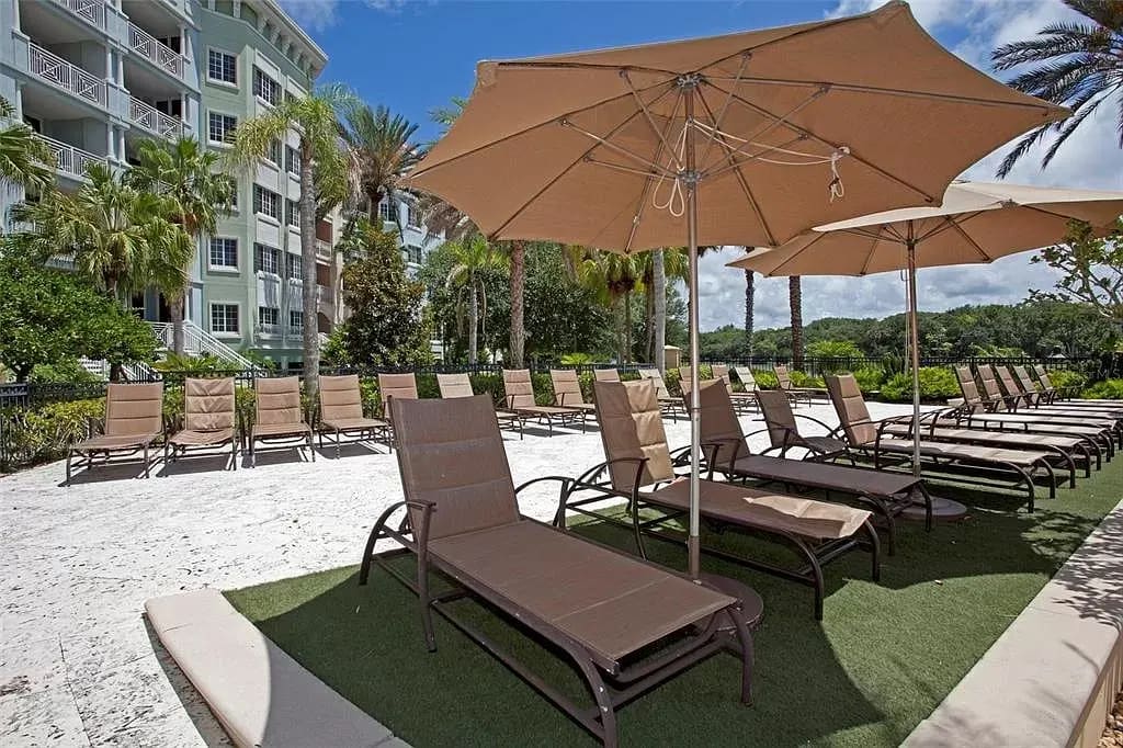 102 YACHT HARBOR DRIVE Unit: 369