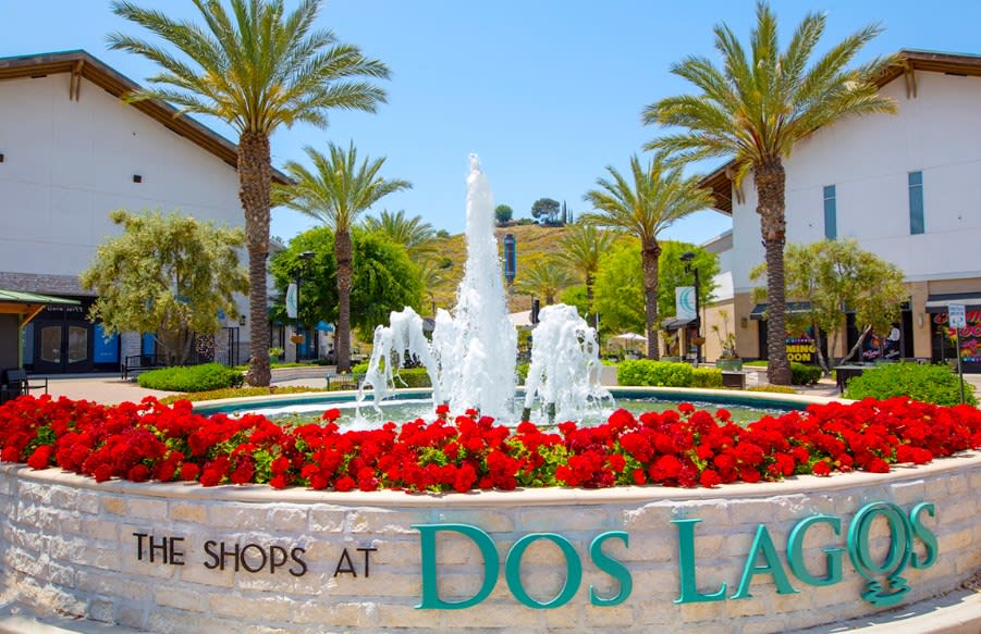 Exploring Dos Lagos: Unveiling the Perfect Date Night