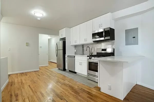 185 Wood Point Road Unit: 1