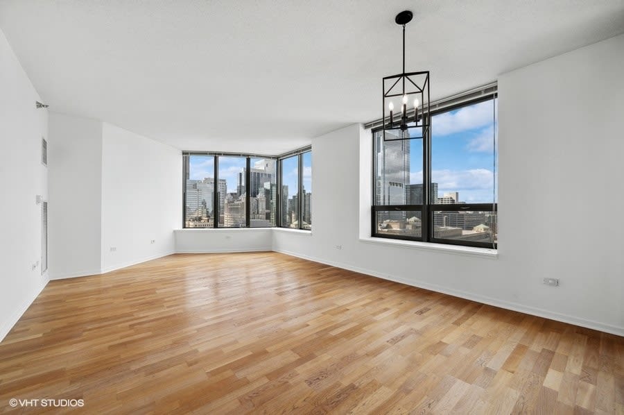 picture-of-unit 3408-living-room-at-400-n-lasalle-dr-river-north