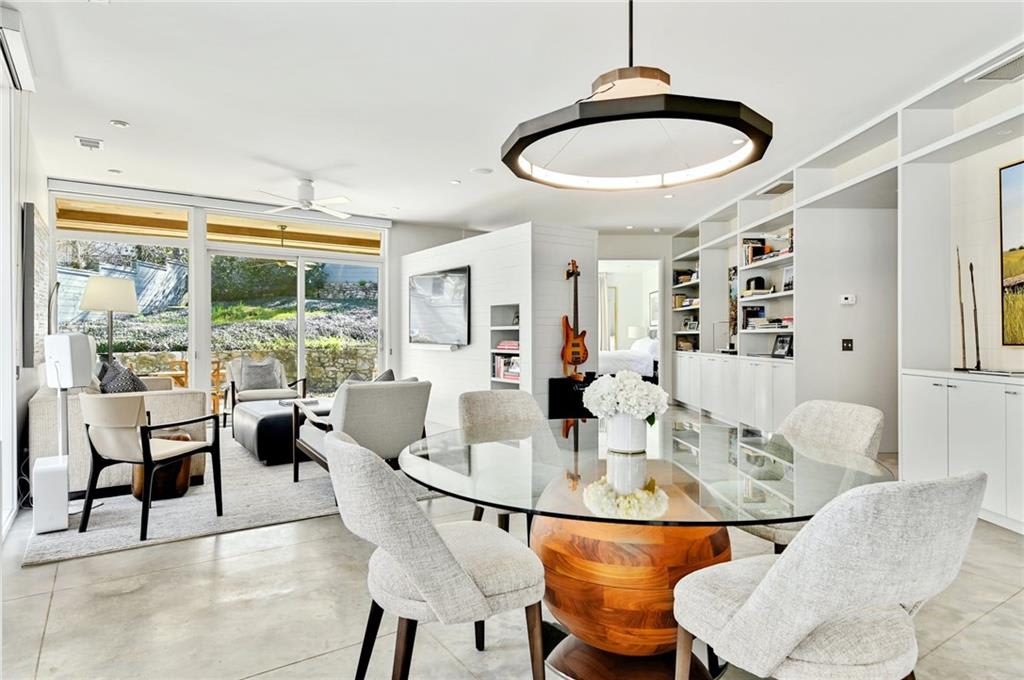3705 Bridle Path