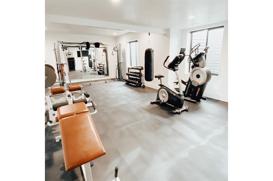 30 real workout rooms to inspire your home gym décor￼ - Bergman