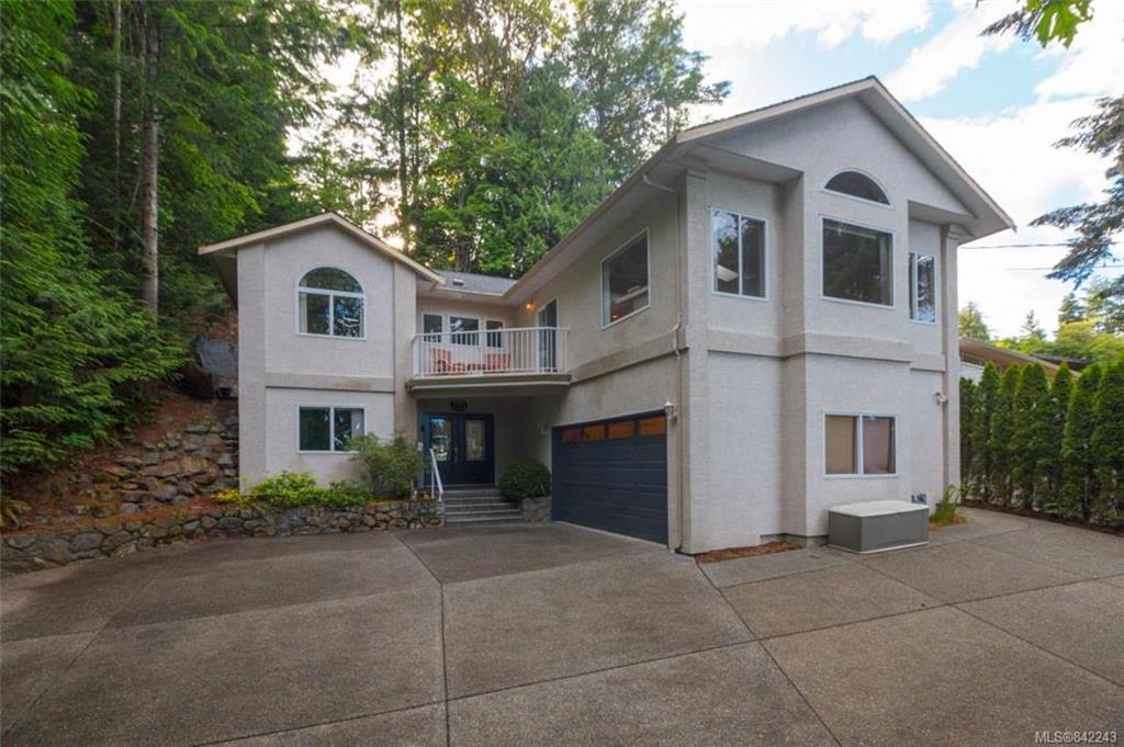 5150 Lochside Ryan Cochrane Victoria Real Estate Agent