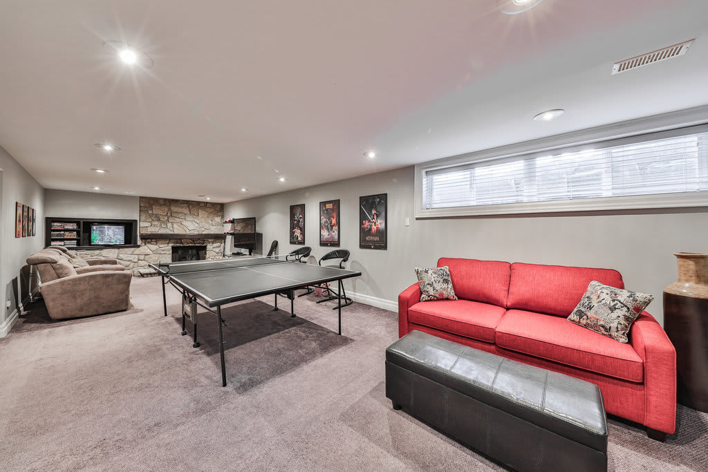 2100 Gatestone Avenue, Oakville