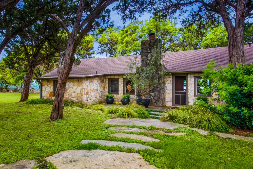 Lake Travis Waterfront Estate