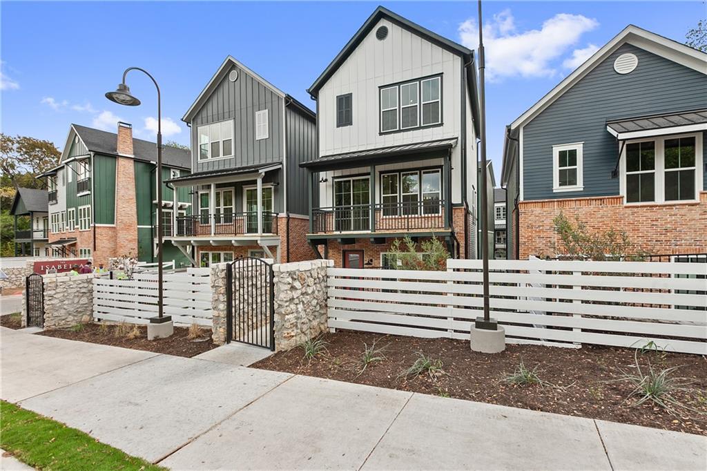 3809 Valley View Rd, #7