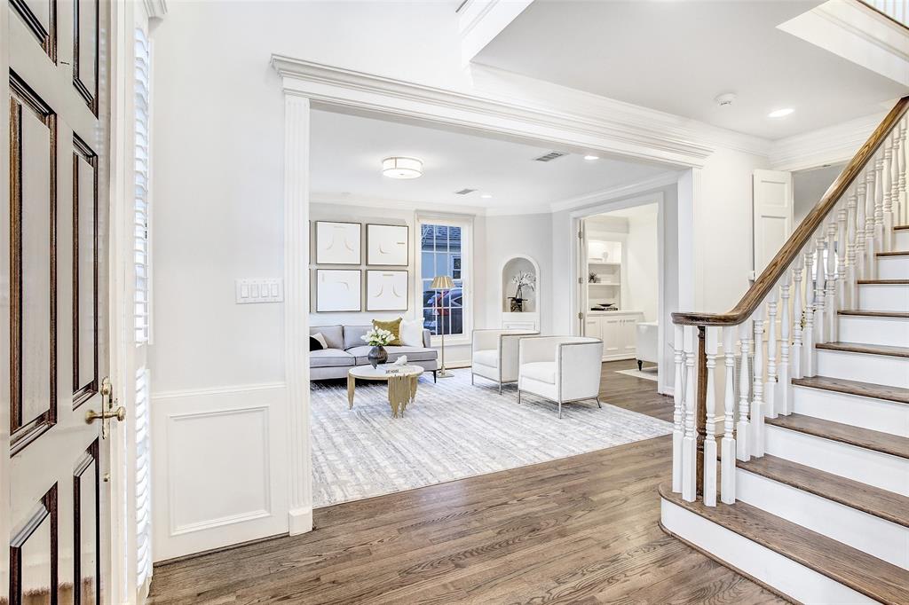 Classic West University Place Home Kiecke Becker Real Estate Group