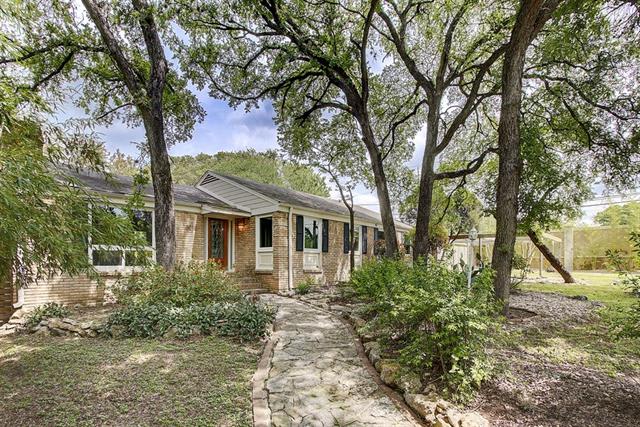 3018 Perry Ln
