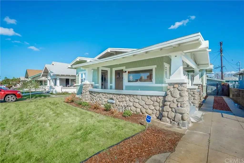 Bungalow Heaven Craftsman