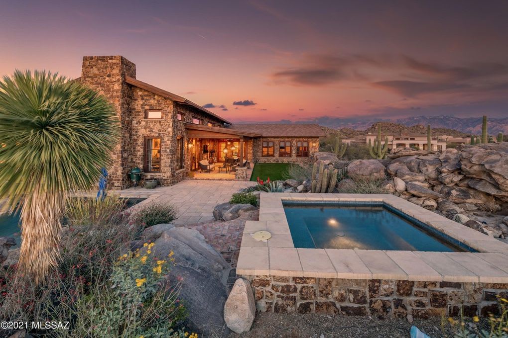 1206 W Tortolita Mountain Circle Oro Valley, AZ 85755 Gray St