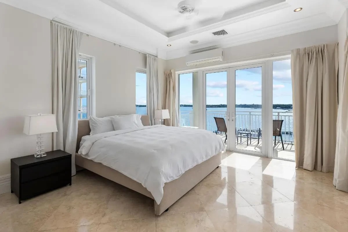 Ocean View Delight - A 2,500 sq ft 2 bed 2.5 bath ocean view condo at One Ocean luxury beach resort and residences