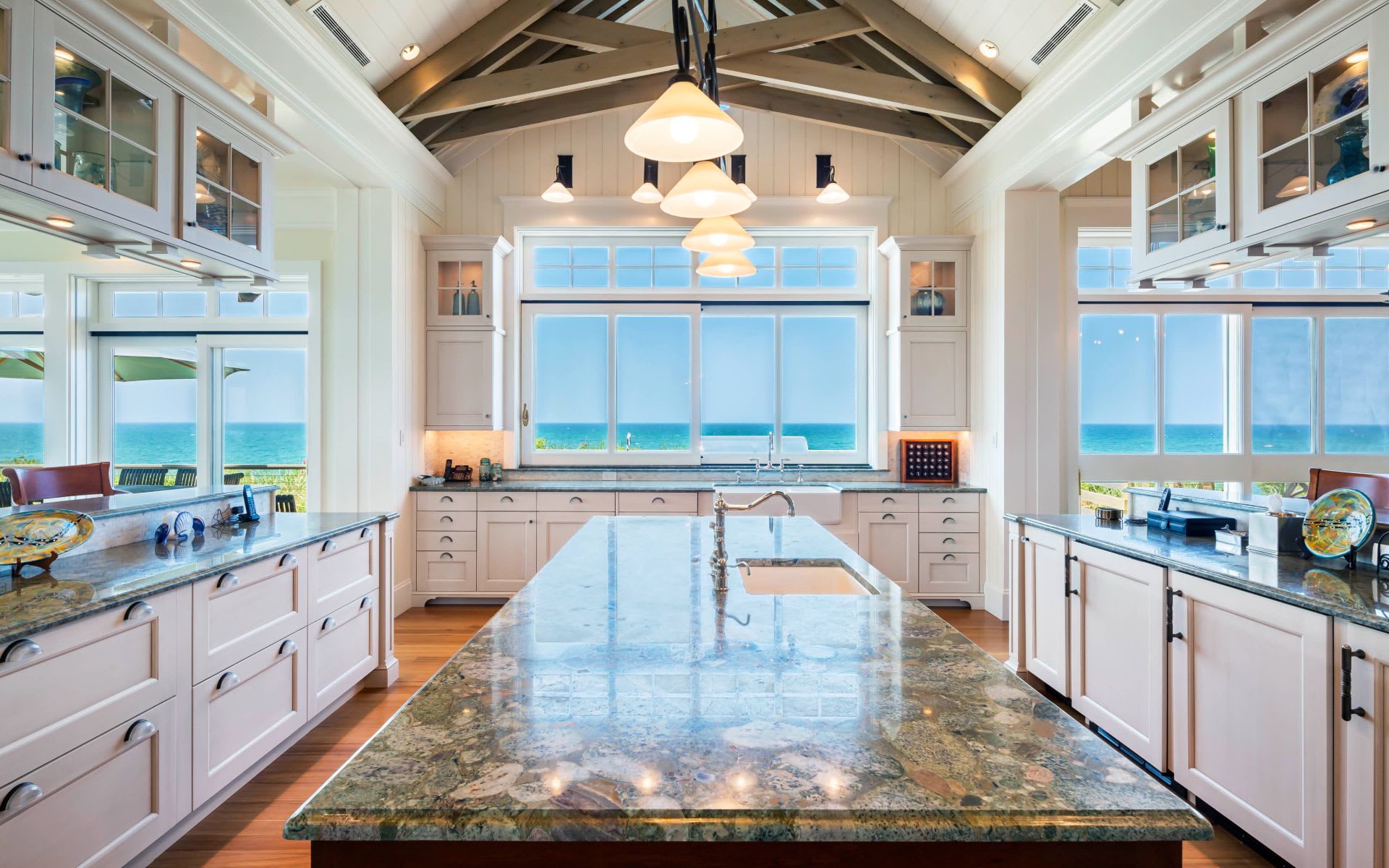 Cape Cod and Boston Luxury Realtor Robert B. Kinlin