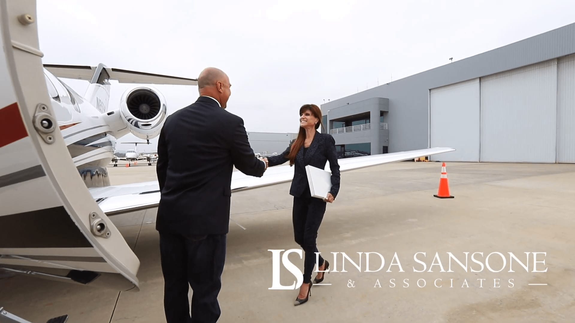 Jet Set Linda Sansone & Associates