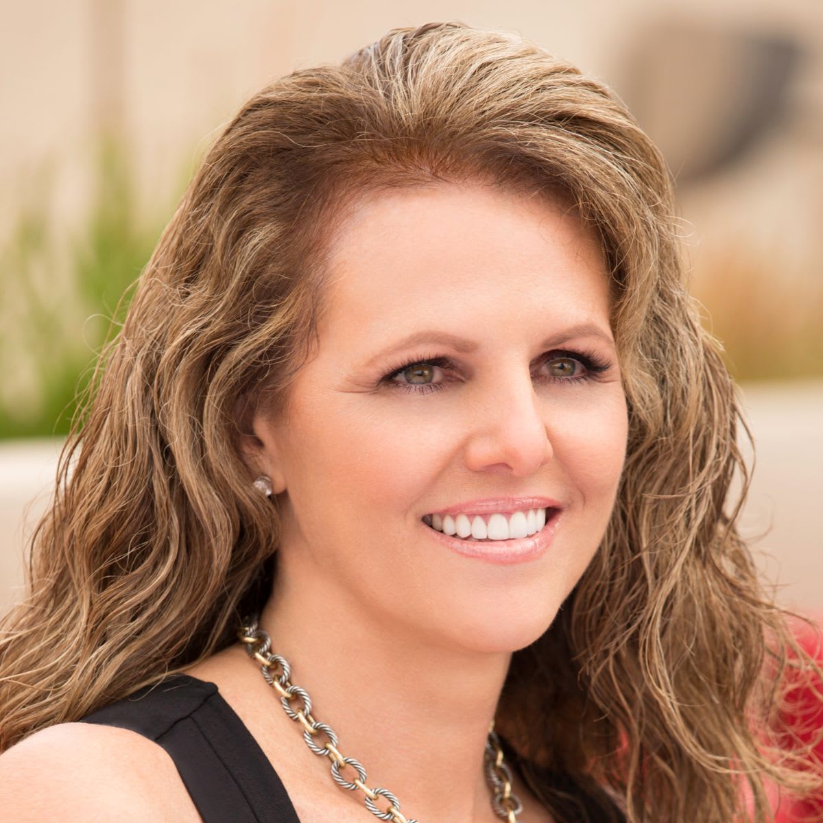 Honolulu Real Estate Agent Tracy Allen Hawaii Realtor