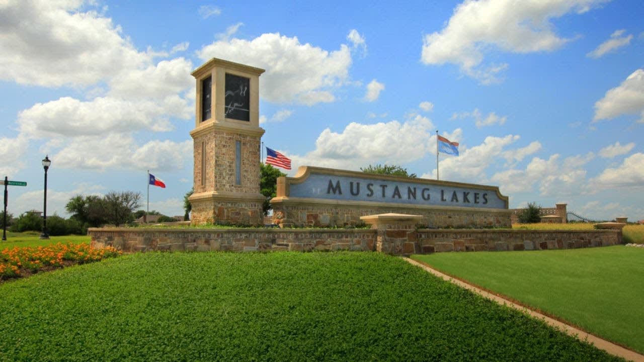 Moving to Dallas TX? | TOUR A Dallas Master-Planned Community | Celina TX