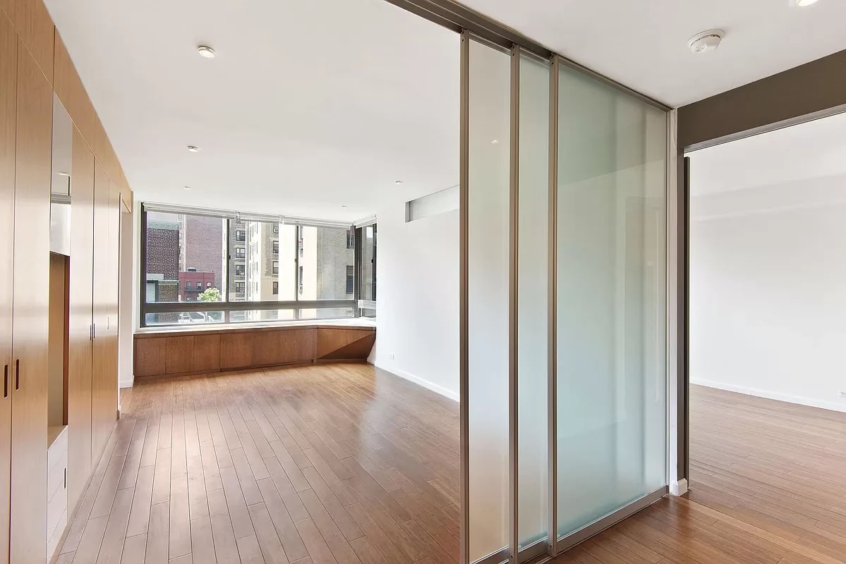 225 West 83rd Street Unit: 5RS