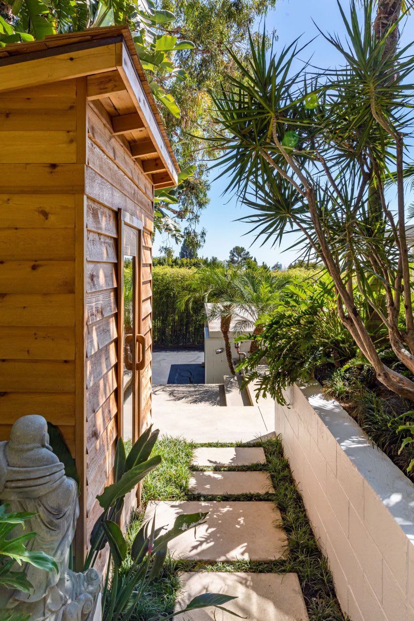 The Steel House :: Neil A. Johnson, AIA