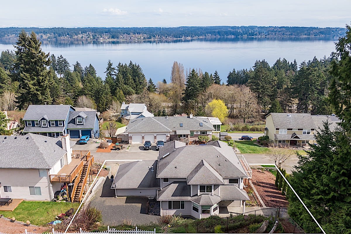 View Home in Bremerton / Silverdale