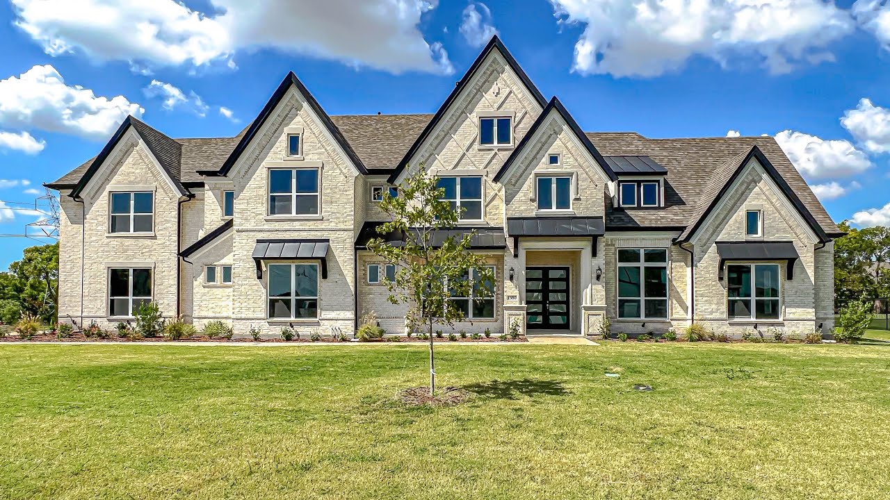 INSIDE A CUSTOM LUXURY HOUSE TOUR NEAR DALLAS TEXAS ON 1 ACRE LOT
