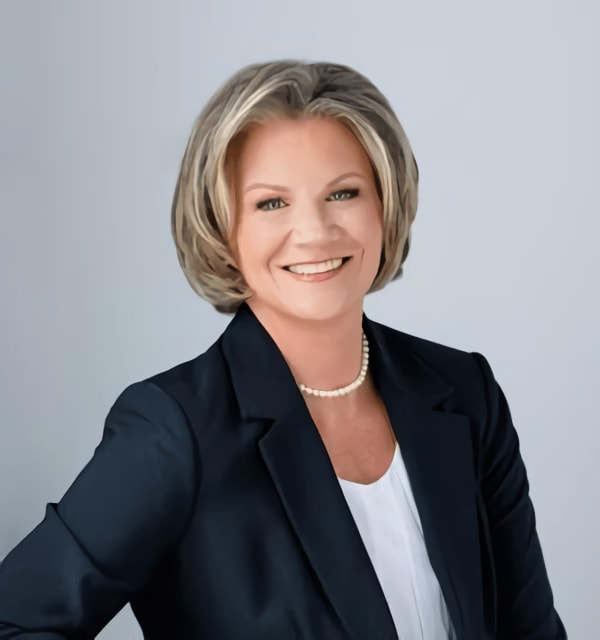 About Wendy Champagne Tracy Halverson Real Estate Group Tracy