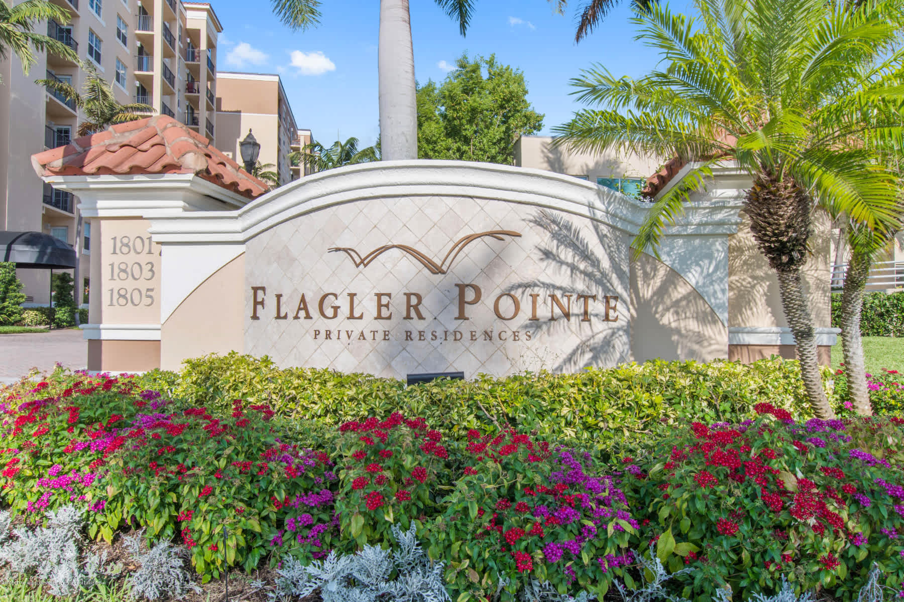 N Flagler Drive